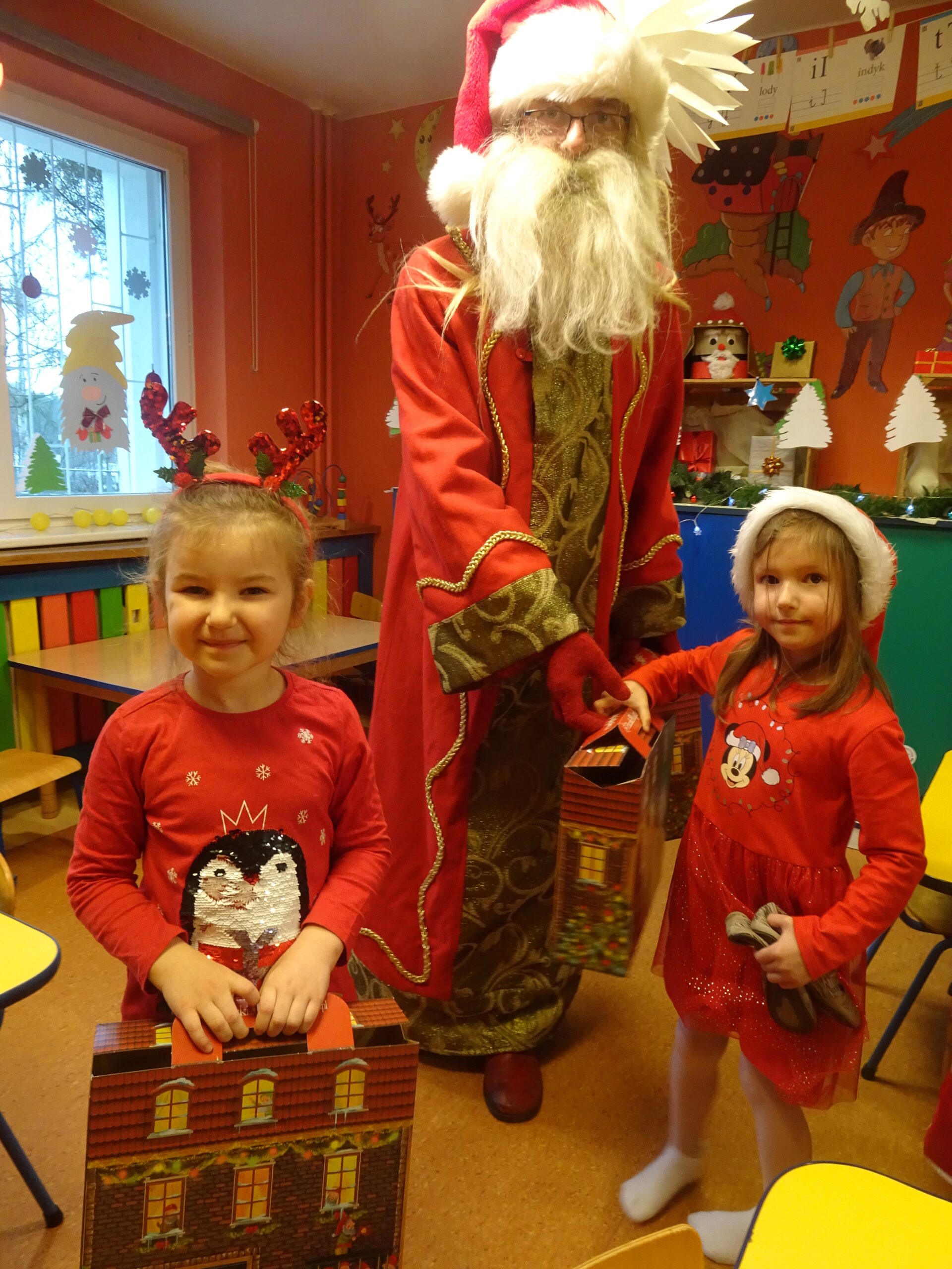 Mikołaj w przedszkolu – 06.12.2021